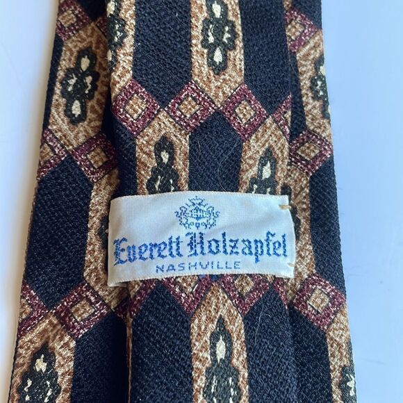 Vtg 70s black, tan, dark green, cream & maroon silk tie - Picture 4 of 5